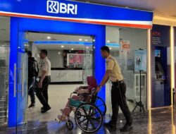 Lebih dari Sekadar Transaksi: Ketulusan Insan BRILiaN BRI BO TB Simatupang Sentuh Hati Nasabah Lansia