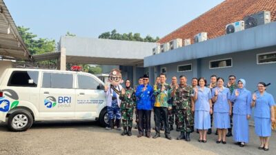 ​BRI BO Dewi Sartika Hadir untuk Masyarakat: Serahkan Mobil Ambulans TJSL Kepada RSAU dr. M. Hassan Toto