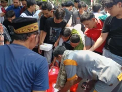 BRI BO Fatmawati Salurkan Paket Makanan Melalui Program BRI Peduli Jumat Berkah